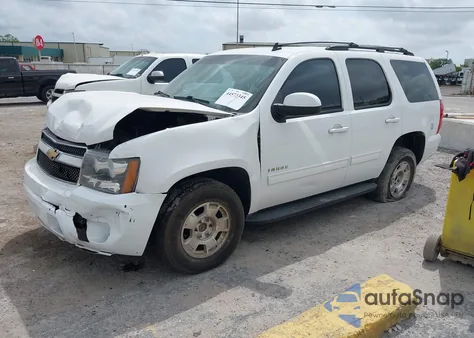 2013 Chevrolet Tahoe Ls z USA, uszkodzony, nr VIN 1GNSCAE03DR262988
